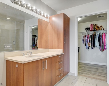 200 W Sahara Avenue - Photo Thumbnail 23