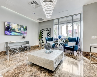 200 W Sahara Avenue - Photo Thumbnail 64