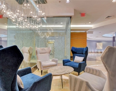 200 W Sahara Avenue - Photo Thumbnail 58