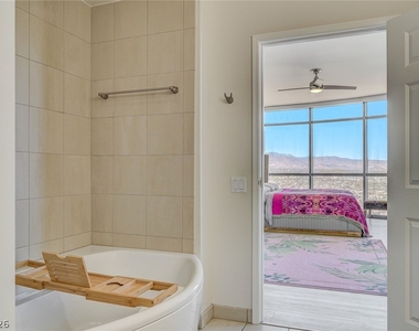200 W Sahara Avenue - Photo Thumbnail 21