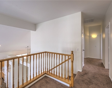 10008 Dusty Winds Avenue - Photo Thumbnail 17