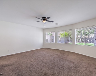 10008 Dusty Winds Avenue - Photo Thumbnail 12