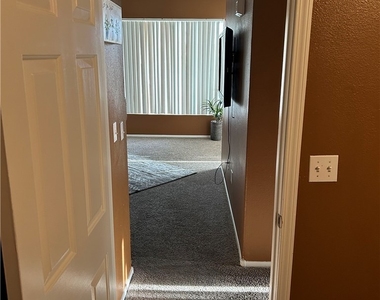7159 S Durango Drive - Photo Thumbnail 5