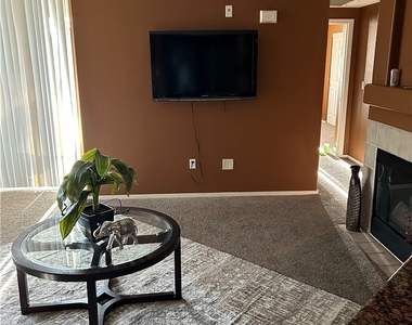 7159 S Durango Drive - Photo Thumbnail 3