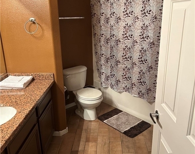7159 S Durango Drive - Photo Thumbnail 9