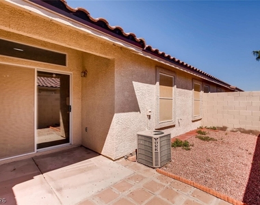120 Painted Valley Street - Photo Thumbnail 10