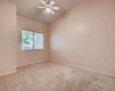 120 Painted Valley Street - Photo Thumbnail 8