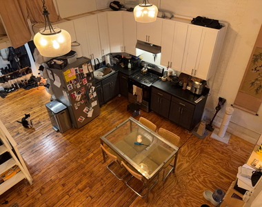 345 Eldert Street - Photo Thumbnail 3