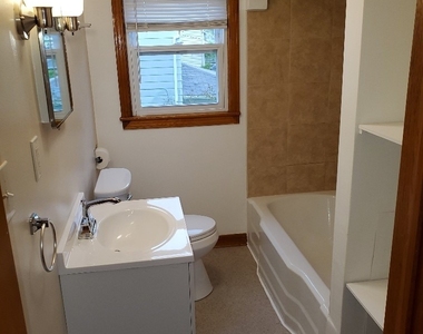 163 North Harrison St Street - Photo Thumbnail 8