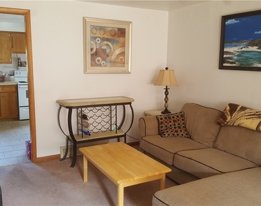 312 Cayuga Street - Photo Thumbnail 6