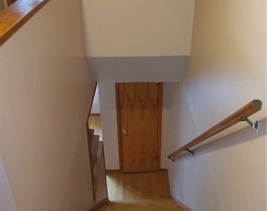 312 Cayuga Street - Photo Thumbnail 10