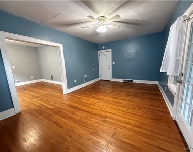 526 Boyden Street - Photo Thumbnail 2