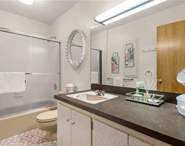 3078 W Lake Road - Photo Thumbnail 27