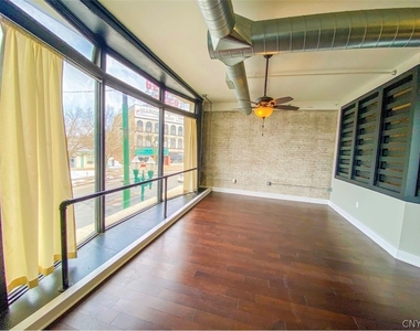 10 Genesee Street - Photo Thumbnail 9