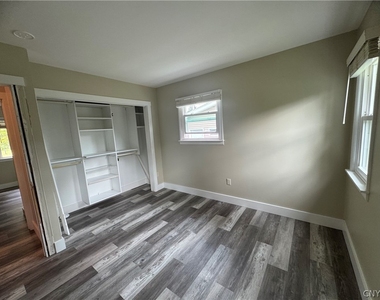 7878 Sagamore Drive N - Photo Thumbnail 28