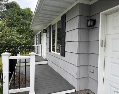 7878 Sagamore Drive N - Photo Thumbnail 5