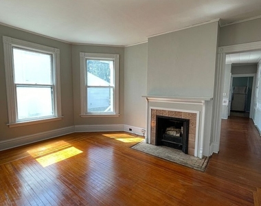 18-20 North Main Street - Photo Thumbnail 3