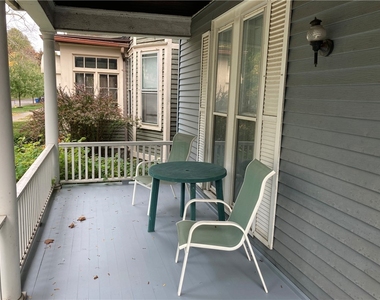 25 Vick Park A - Photo Thumbnail 11