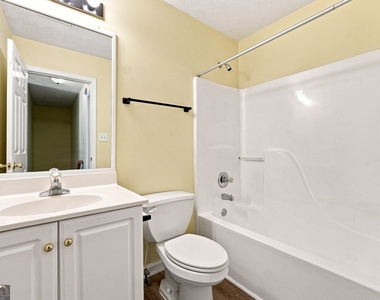 964 Bexhill Drive - Photo Thumbnail 16