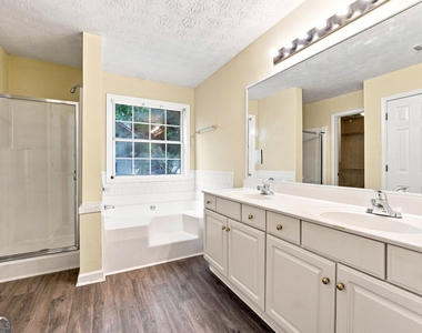 964 Bexhill Drive - Photo Thumbnail 13