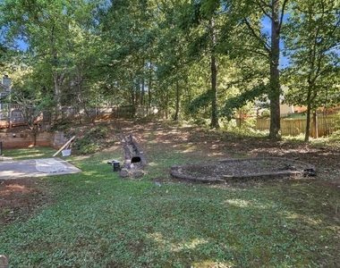 964 Bexhill Drive - Photo Thumbnail 19