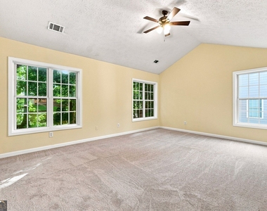 964 Bexhill Drive - Photo Thumbnail 12