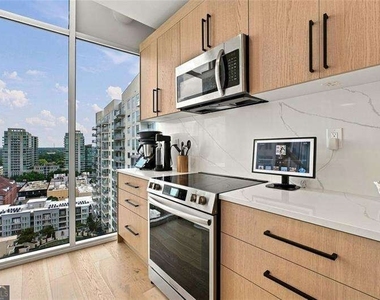 950 W Peachtree Street Nw - Photo Thumbnail 12