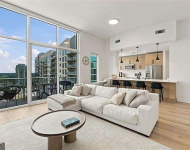 950 W Peachtree Street Nw - Photo Thumbnail 9
