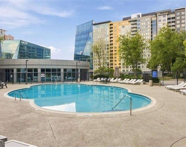 950 W Peachtree Street Nw - Photo Thumbnail 33