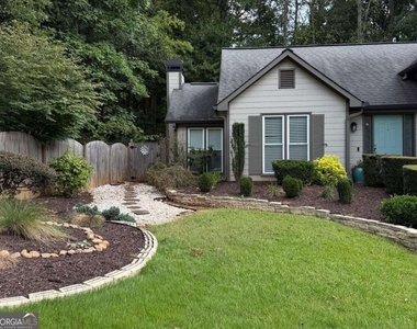 807 Arbor Forest Place Sw - Photo Thumbnail 1