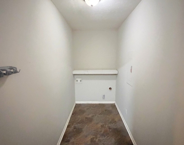 135 Muse Bridge Road - Photo Thumbnail 9