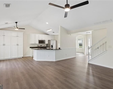 3139 Brookeview Lane Nw - Photo Thumbnail 5