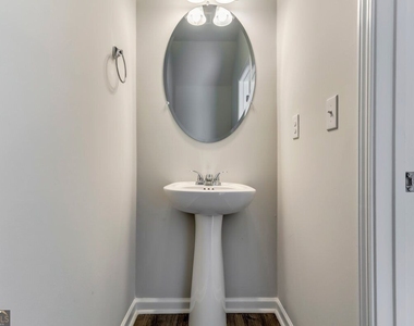 11697 Mendenhall Court - Photo Thumbnail 16