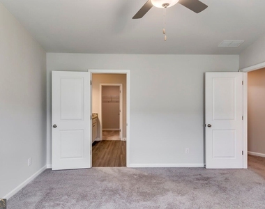 11697 Mendenhall Court - Photo Thumbnail 12