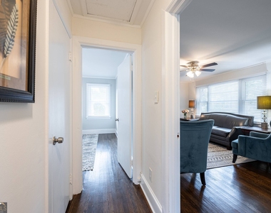 478 E Johnson Street - Photo Thumbnail 22