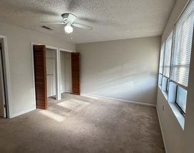 102 Inlet Reach Circle - Photo Thumbnail 21