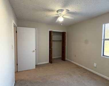 102 Inlet Reach Circle - Photo Thumbnail 16