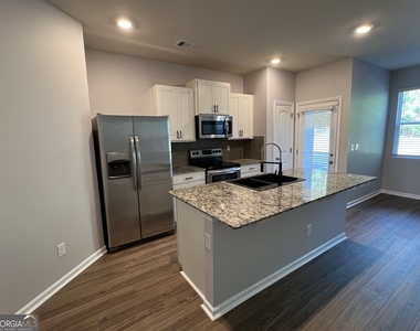 67 Chastain Circle - Photo Thumbnail 1