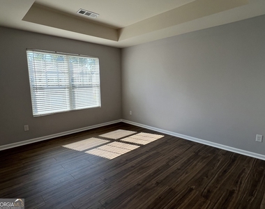 67 Chastain Circle - Photo Thumbnail 8