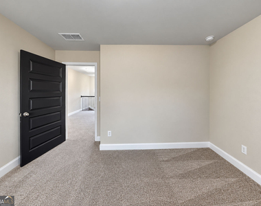 1612 Lapland Drive - Photo Thumbnail 17
