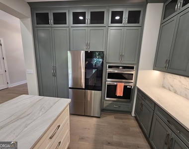 10490 Rivertown Road - Photo Thumbnail 5