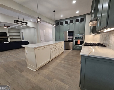 10490 Rivertown Road - Photo Thumbnail 2