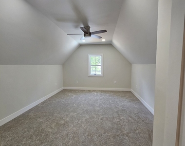 10490 Rivertown Road - Photo Thumbnail 20