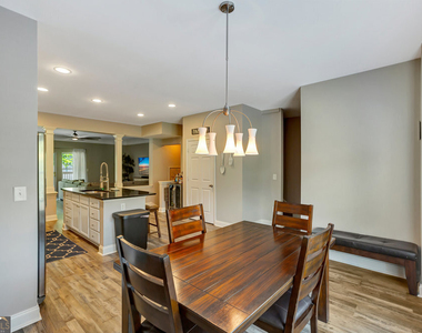 1226 E Bowersville Highway - Photo Thumbnail 11
