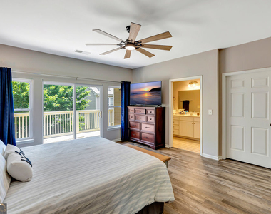 1226 E Bowersville Highway - Photo Thumbnail 14