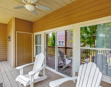 1226 E Bowersville Highway - Photo Thumbnail 4