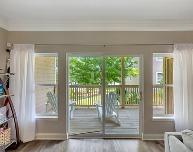 1226 E Bowersville Highway - Photo Thumbnail 3