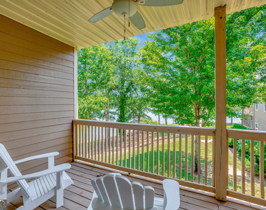 1226 E Bowersville Highway - Photo Thumbnail 5