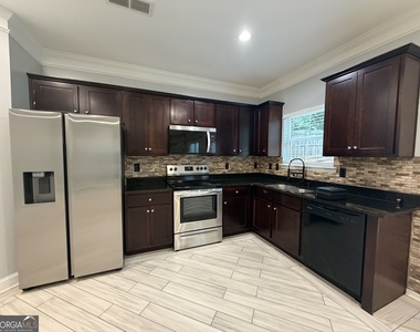 1519 Swamp Cabbage Drive - Photo Thumbnail 11