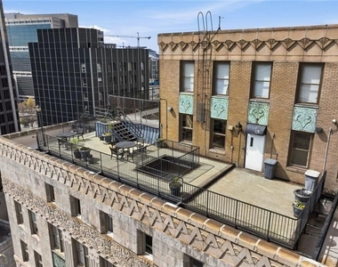 32 Peachtree Street Nw - Photo Thumbnail 13